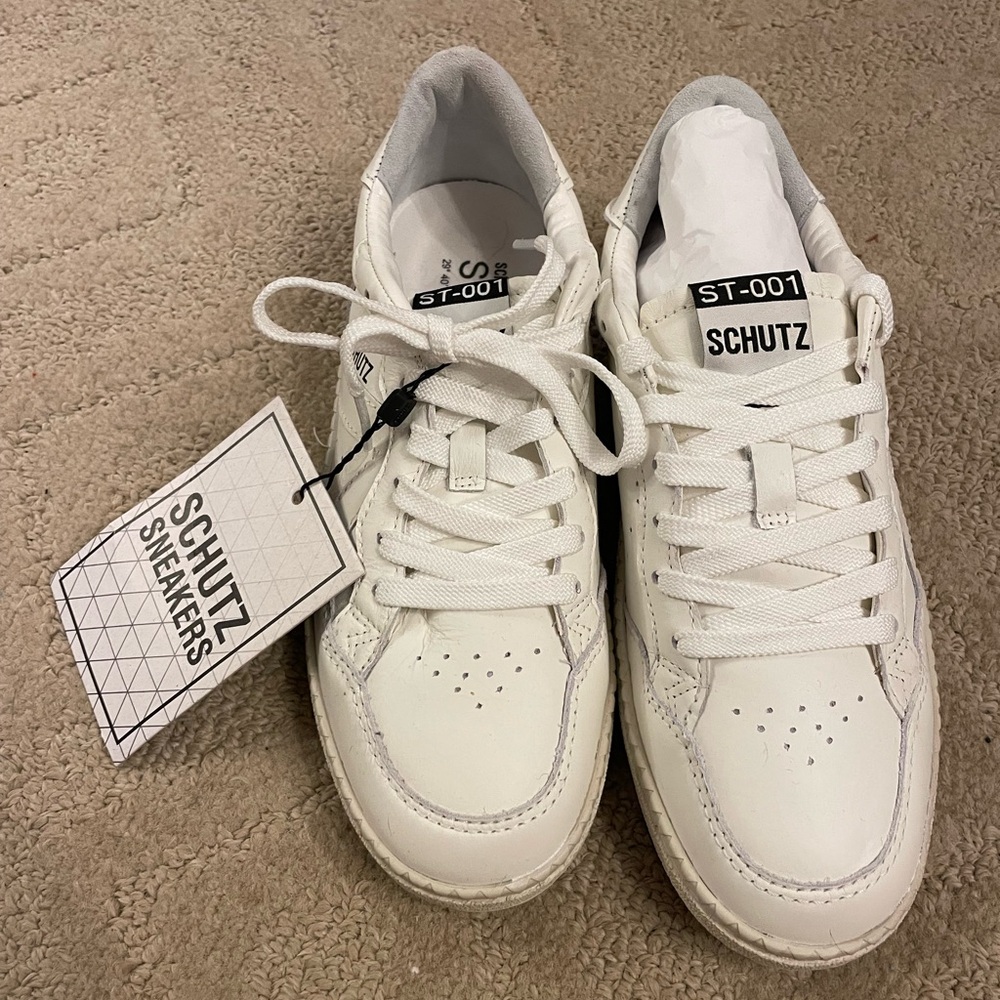 NWT SCHUTZ White Leather Women's Sneakers